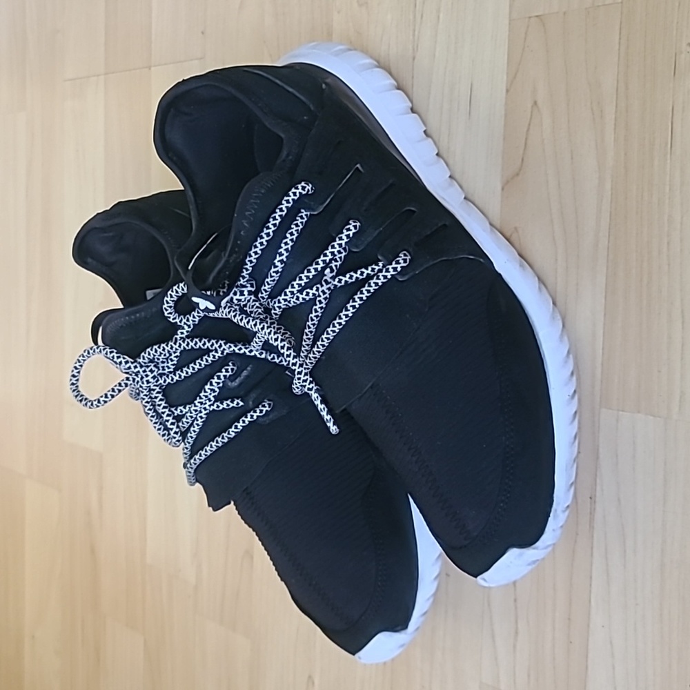 Adidas Tubular Radial 'Core Black White' BB2401 Athletic Shoes Size 8.5 - Picture 1 of 13